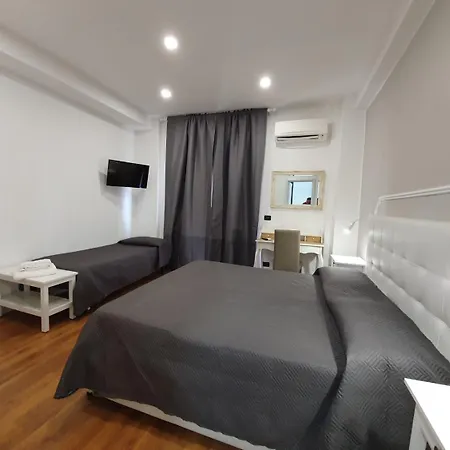 Gasthof Guest House Piazza Carmine Reggio Calabria