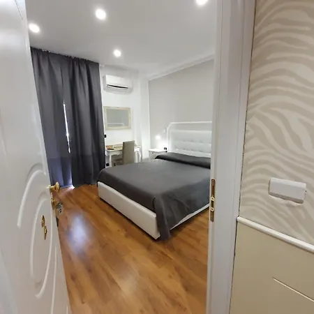 Guest House Piazza Carmine Gasthof Reggio Calabria