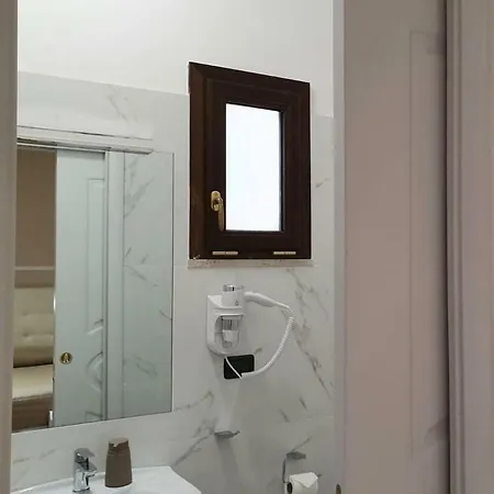 Piazza Carmine Konukevi