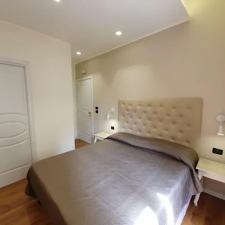 Piazza Carmine 3* Reggio di Calabria