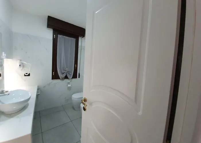 Piazza Carmine 3* Reggio di Calabria