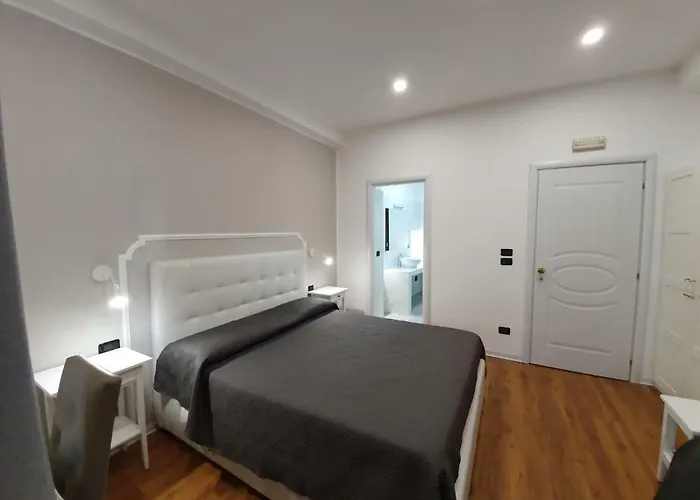 Piazza Carmine 3* Reggio di Calabria